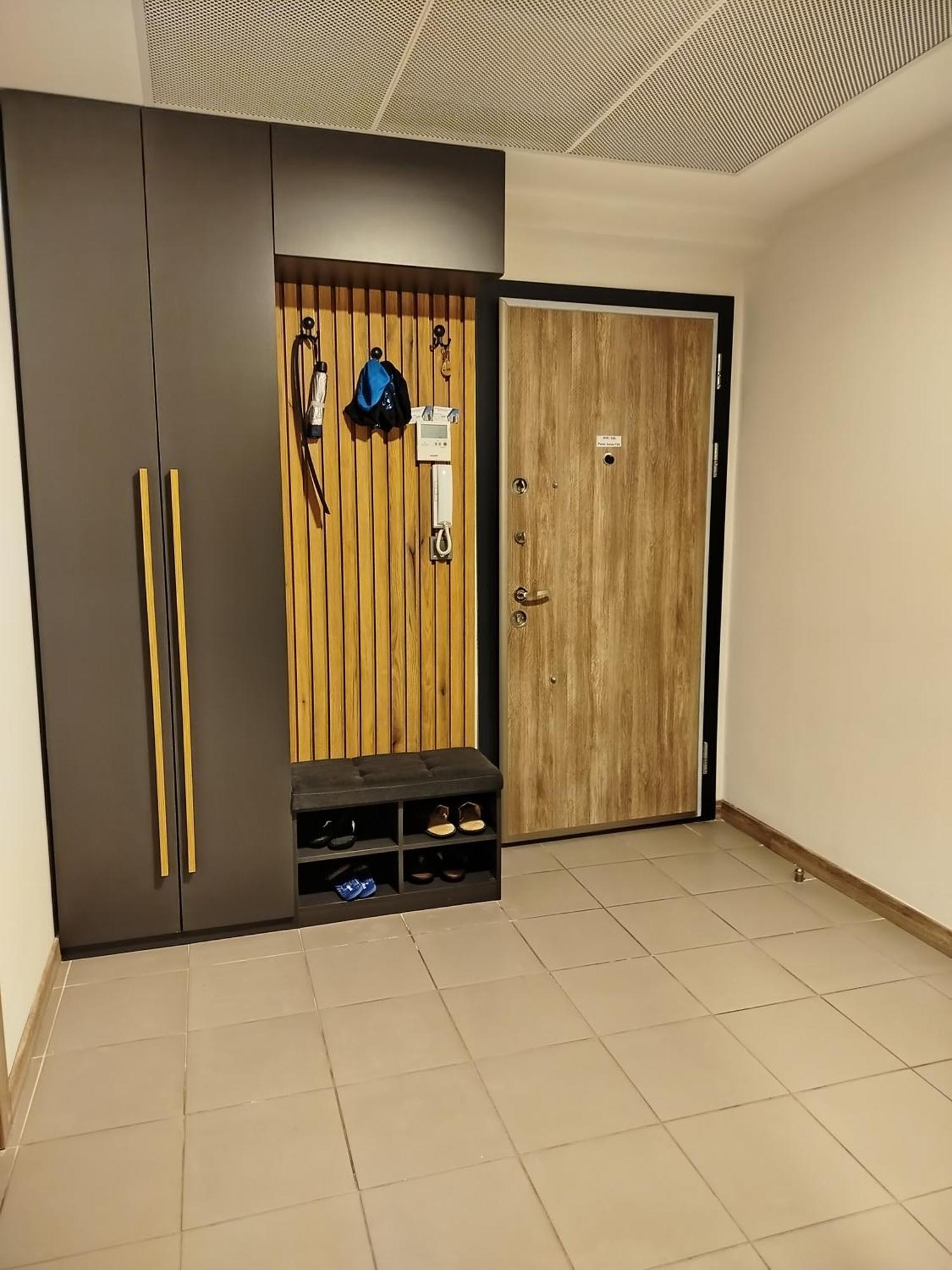 18Th & 16H Floor Secure Luxury Condos With Pool & Fitness Included In Price Skopje Exterior photo